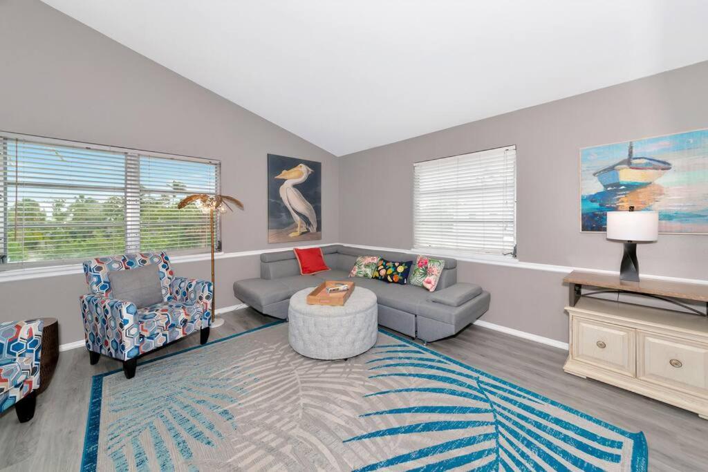 Walk To The Beach - Island Villa Siesta Key Exterior photo