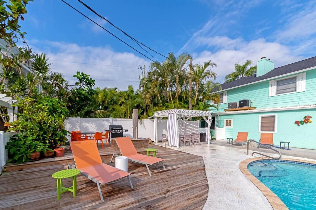 Walk To The Beach - Island Villa Siesta Key Exterior photo