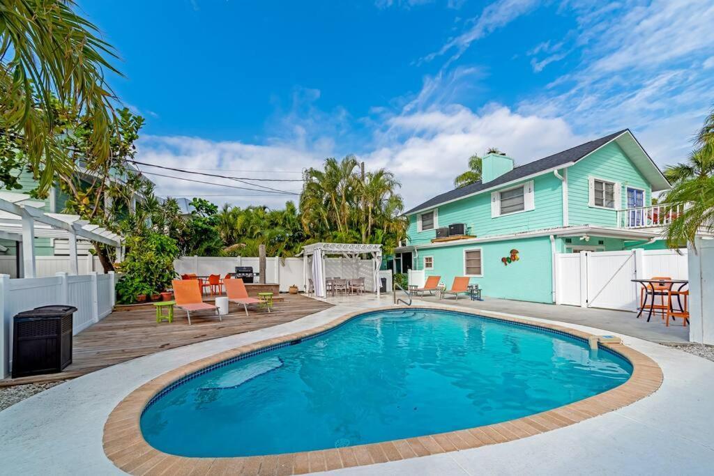 Walk To The Beach - Island Villa Siesta Key Exterior photo